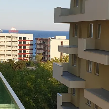Moonlight7 Daire Mamaia